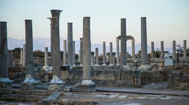 17 Top-Rated Tourist Attractions in Antalya Perge