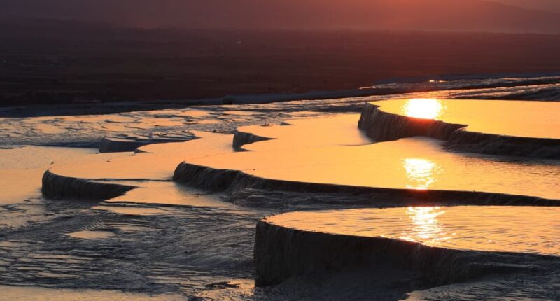 Pamukkale-and-Hierapolis-Day-Tour