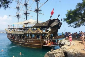 Pirate Boat in Kemer Antalya